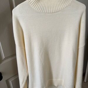 Because Of Alice (boa.) OVERSIZED Sweater